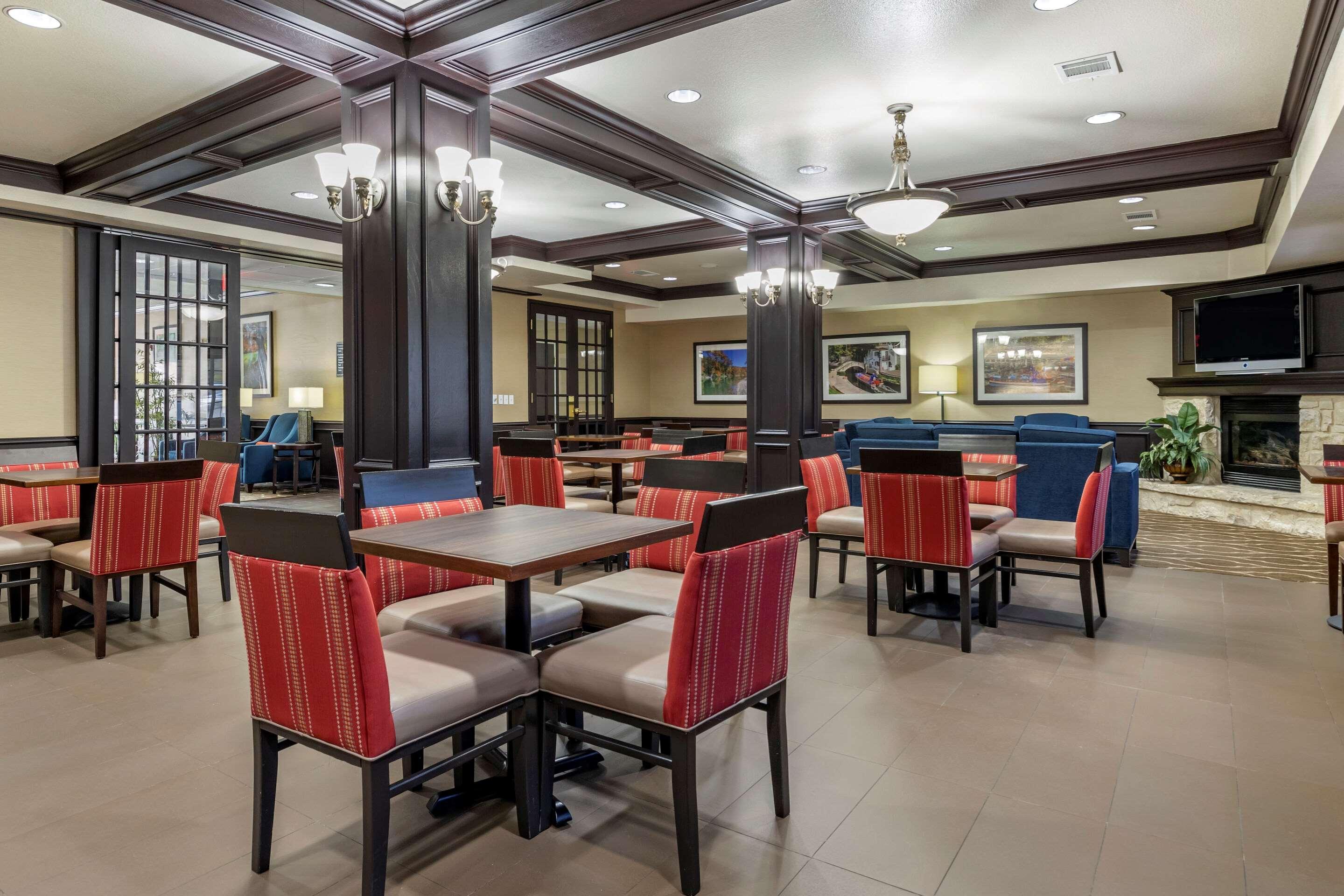 Comfort Inn & Suites Texas Hill Country Boerne Buitenkant foto